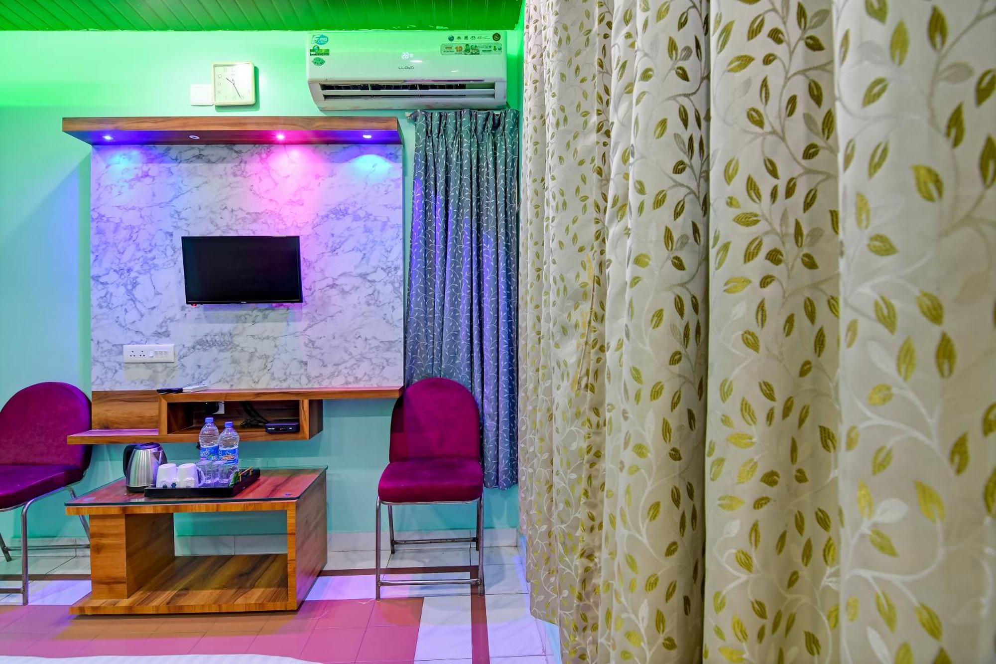 Hotel Ashray Puri Exterior foto